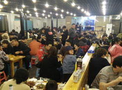 六枝特烧烤加盟,学烧烤技术,开烧烤店多少钱
